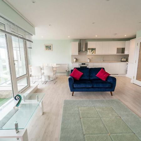 Luxurious Seaside Apartment Galway Dış mekan fotoğraf