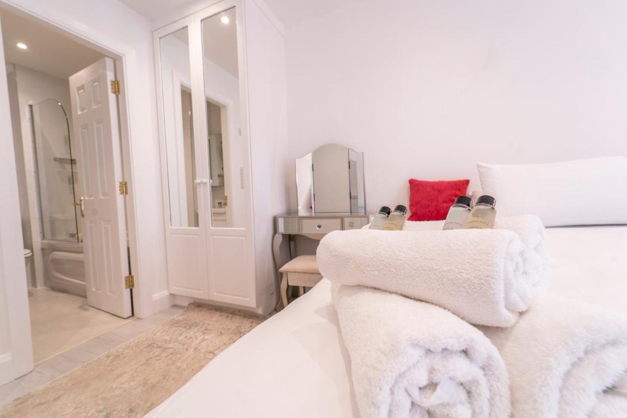 Luxurious Seaside Apartment Galway Dış mekan fotoğraf