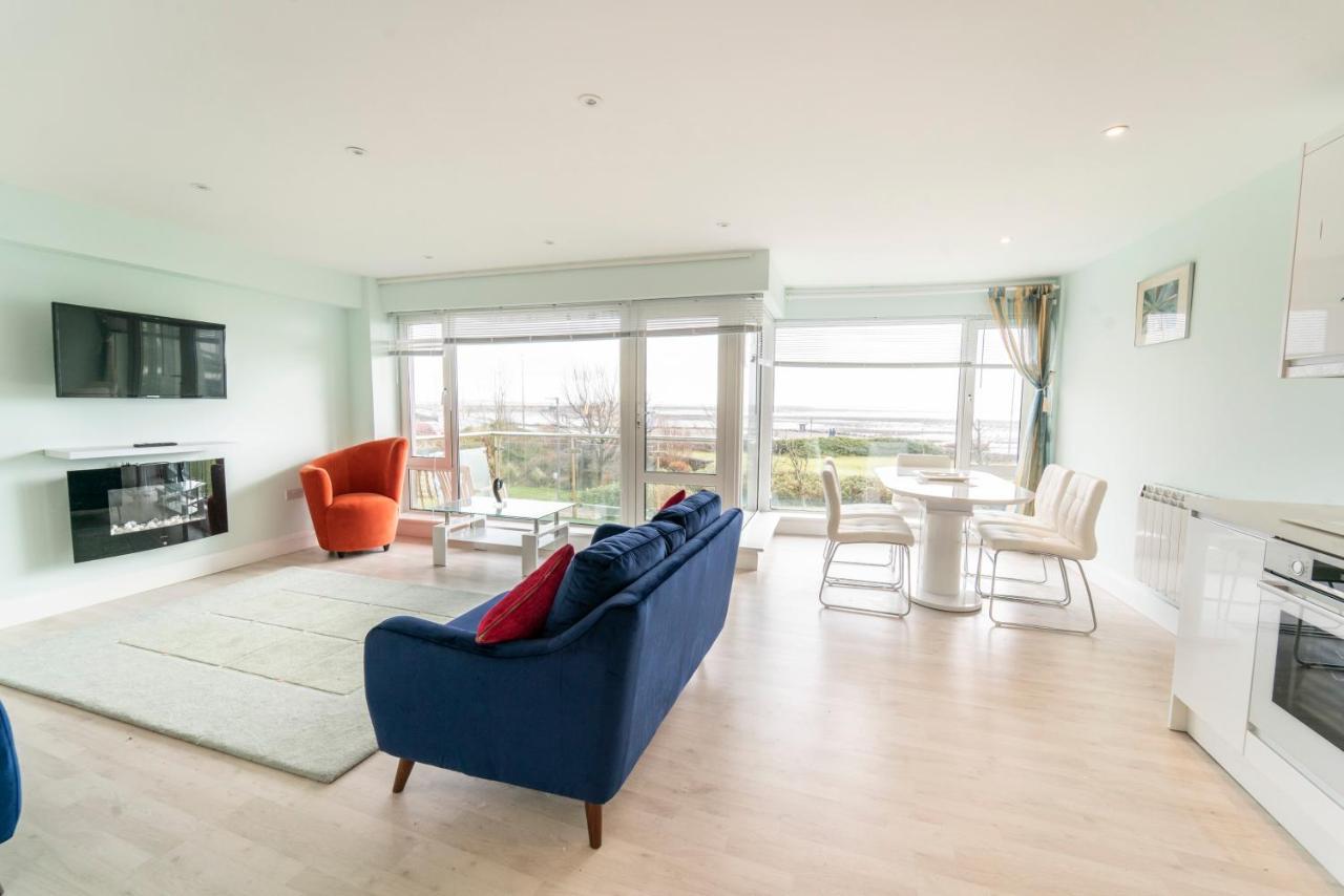 Luxurious Seaside Apartment Galway Dış mekan fotoğraf