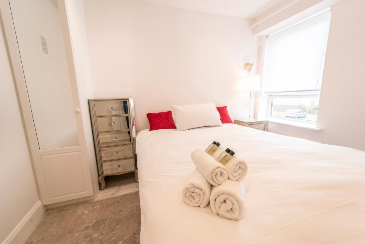 Luxurious Seaside Apartment Galway Dış mekan fotoğraf